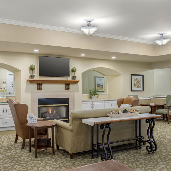 Brookdale Pearland Activity Room